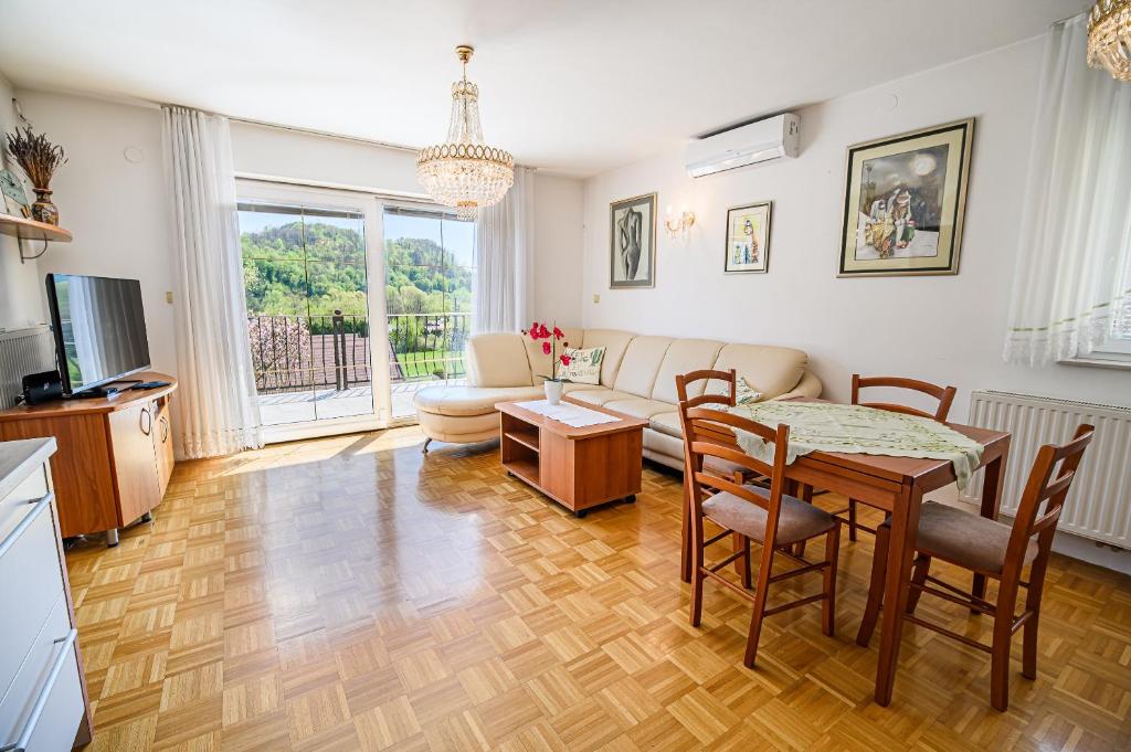 Mali apartma Vila Lena